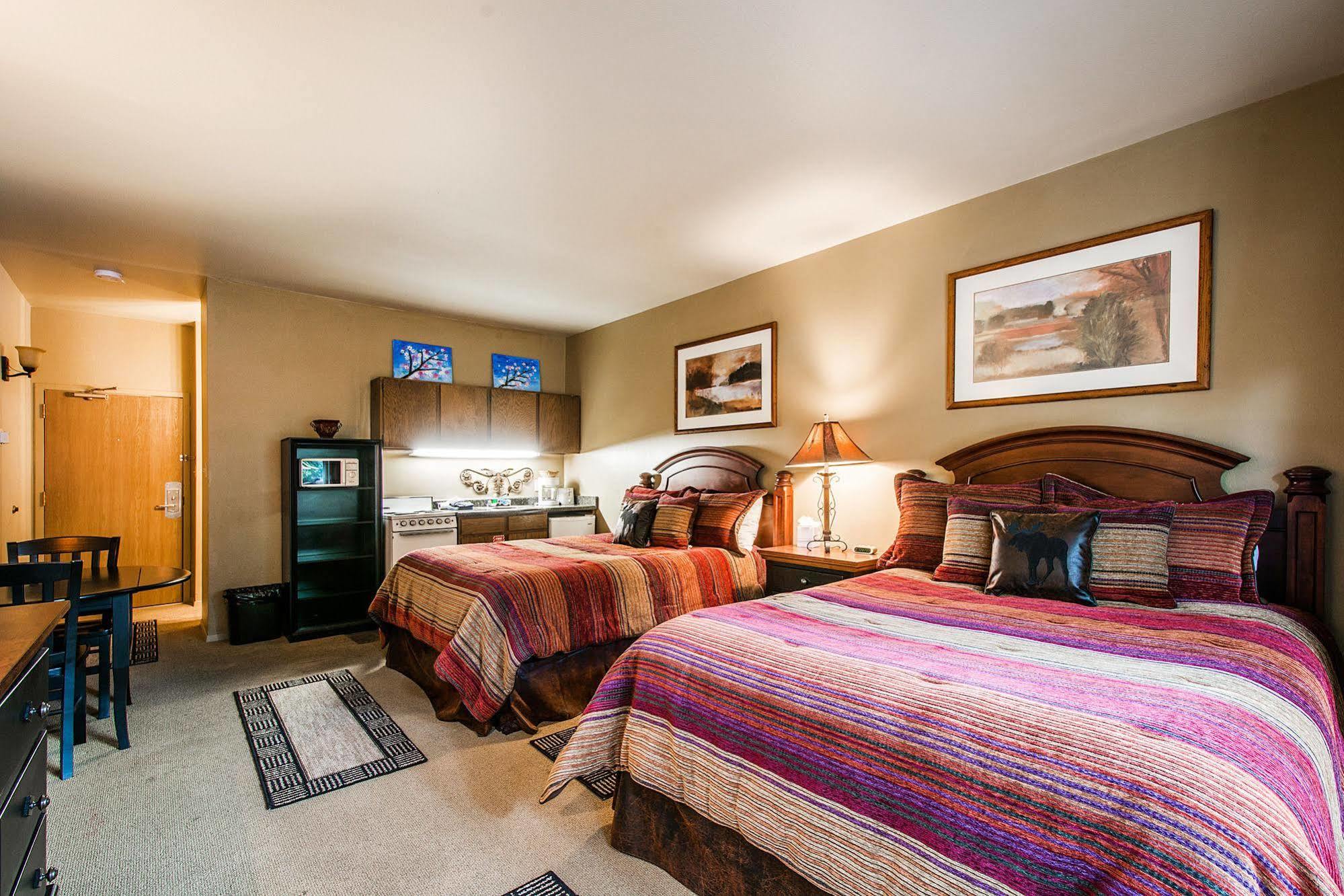 Prospector Accommodations By All Seasons Resort Lodging Парк Сити Екстериор снимка